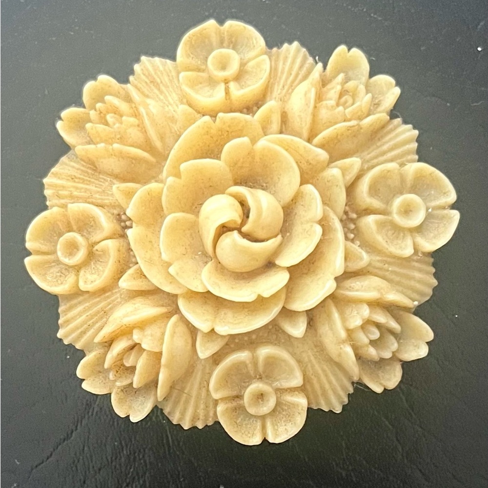 Vintage Flower Brooch
